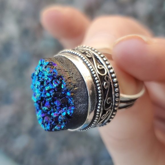 New Blue Titanium Druzy 925 Silver Ring. - Picture 12 of 15